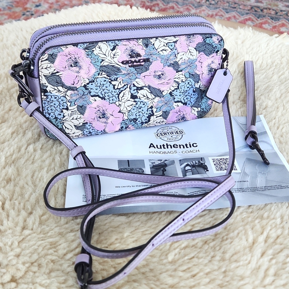 Coach Kira Heritage Floral Leather Double Zippered Pocket Camera Style Bag 💜🩶